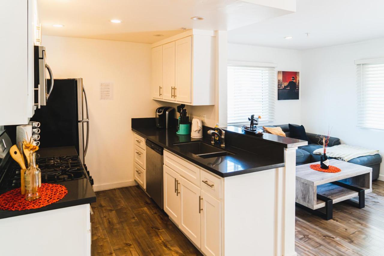 Modern Remodeled 1-Bedroom Close To Hollywood Walk Of Fame With Parking Лос-Анджелес Экстерьер фото